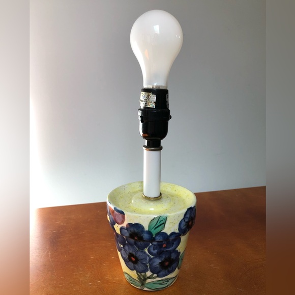 Flowerpot Ceramic Lamp - Picture 6 of 8